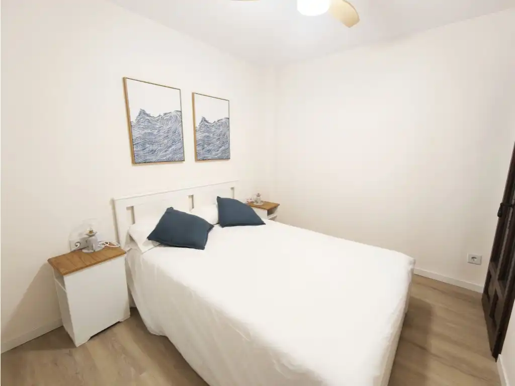 Schlafzimmer von Wohnungen zur Miete in Palamós