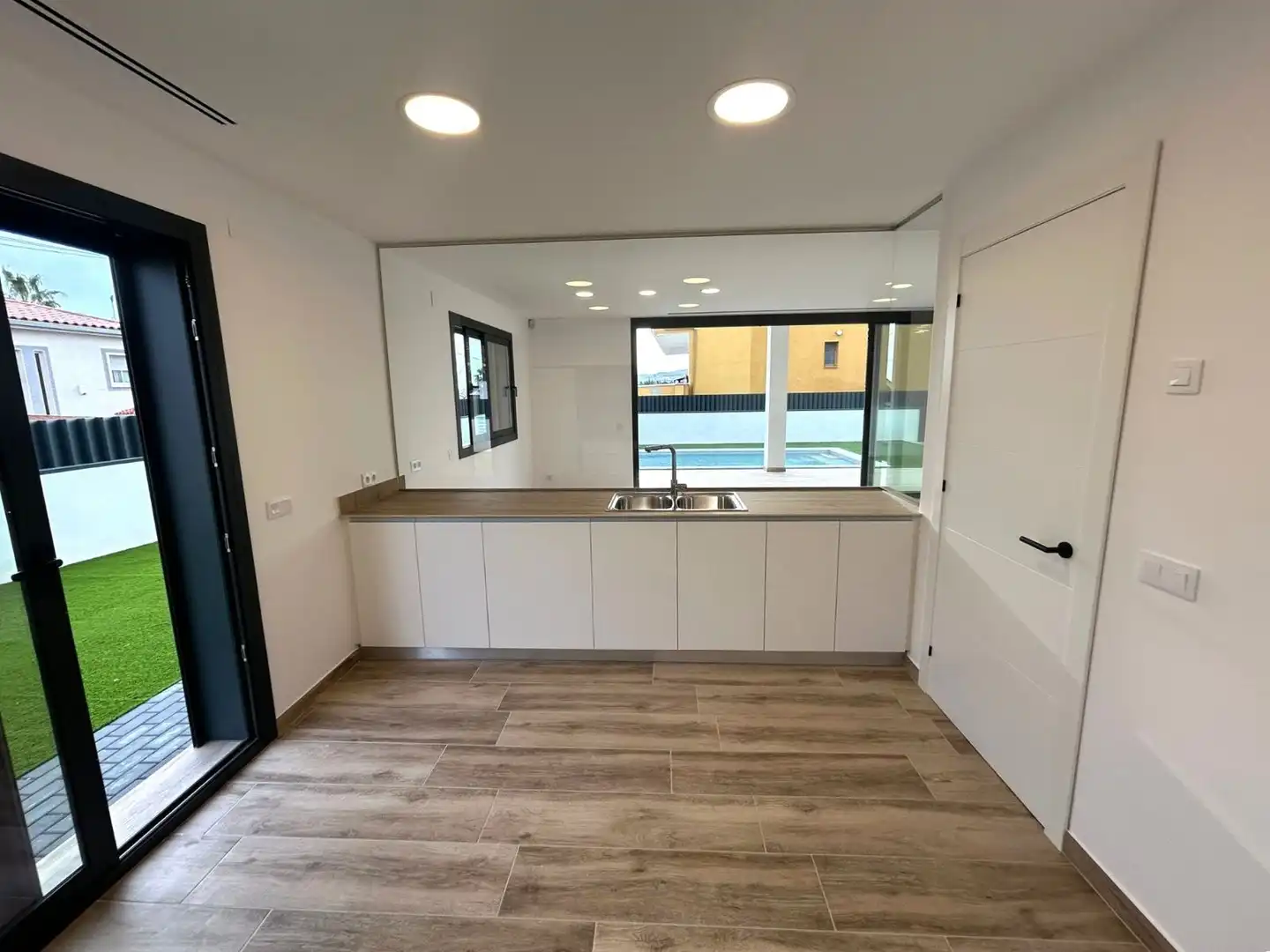 Houses for sale in Francesc Pujol, 1, La Franquesa - Oasis Park