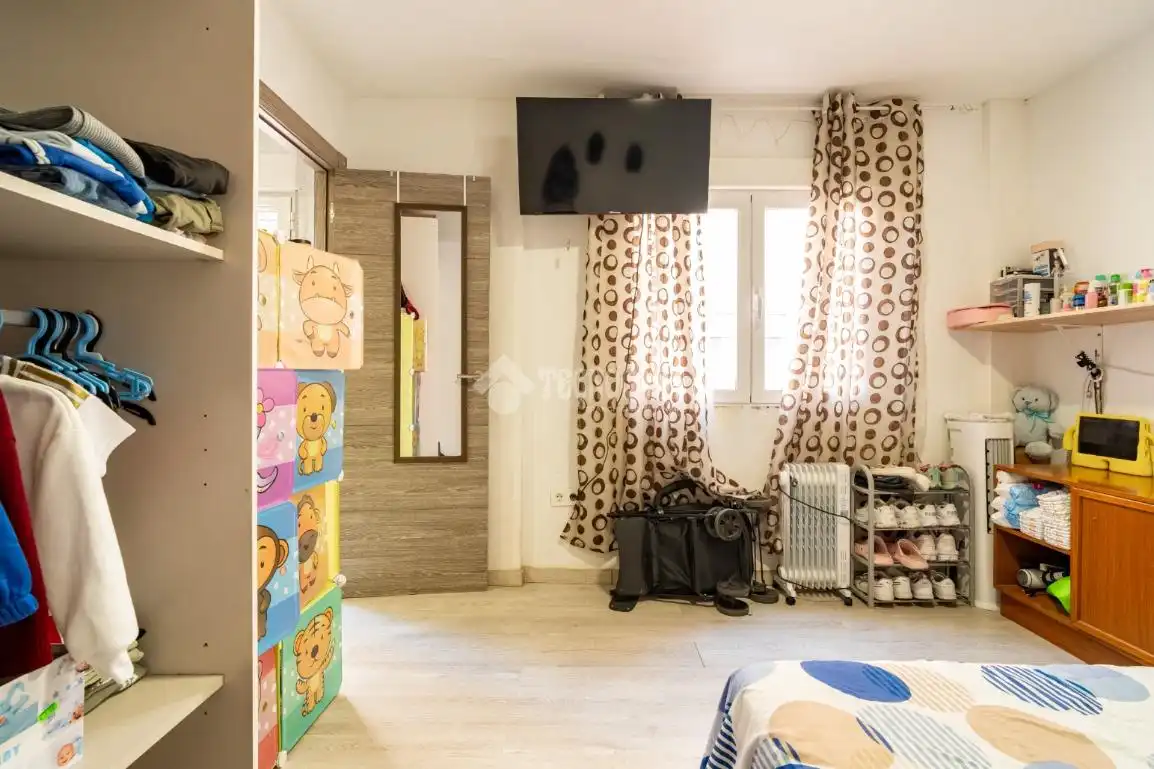 Habitación de Piso en venta en Granada