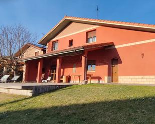 Exterior view of House or chalet for sale in Zigoitia  with Heating, Private garden and Parquet flooring