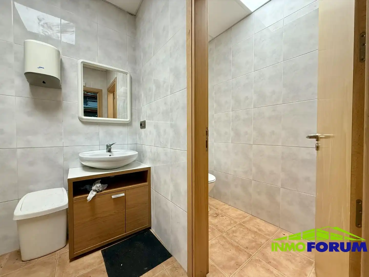 Business premises for sale in Calle del Alcalde Domingo Sierra, imagen 15