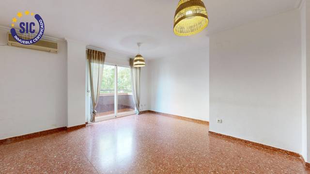 Piso en Venta en Torrent - CR MAS DEL JUTGE en Zona Calle Valencia