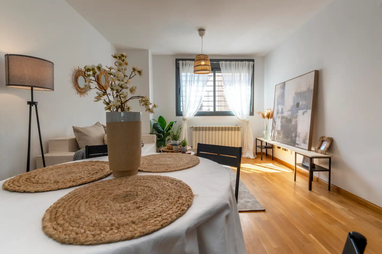 Dining room of Flat for sale in  Madrid Capital  with Air Conditioner and Heating
