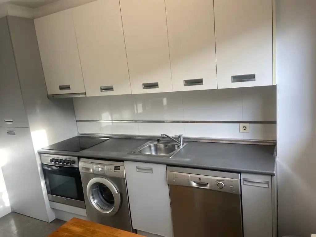 Cocina de Apartamento en venta en Valladolid con Jardín privado y Piscina comunitaria