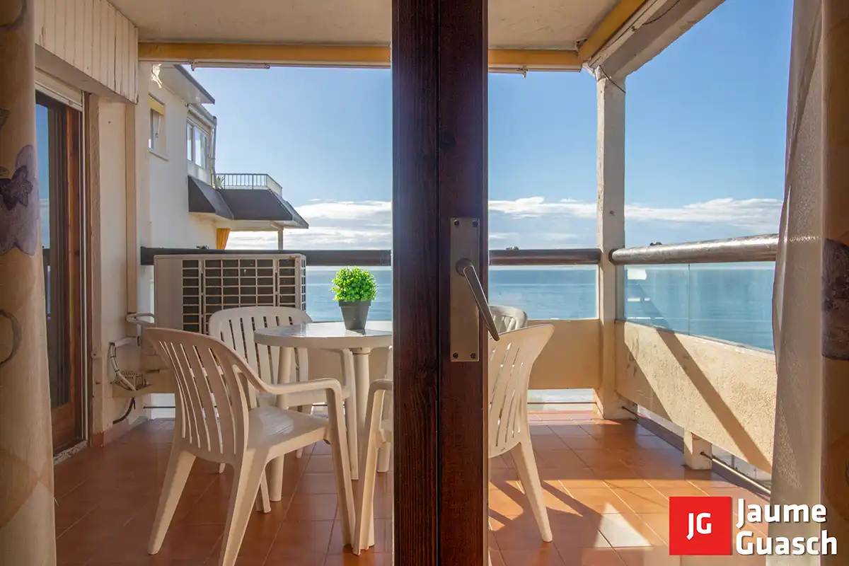 Terrasse von Wohnung zum Verkauf in Torredembarra mit Klimaanlage, Terrasse und Ofen