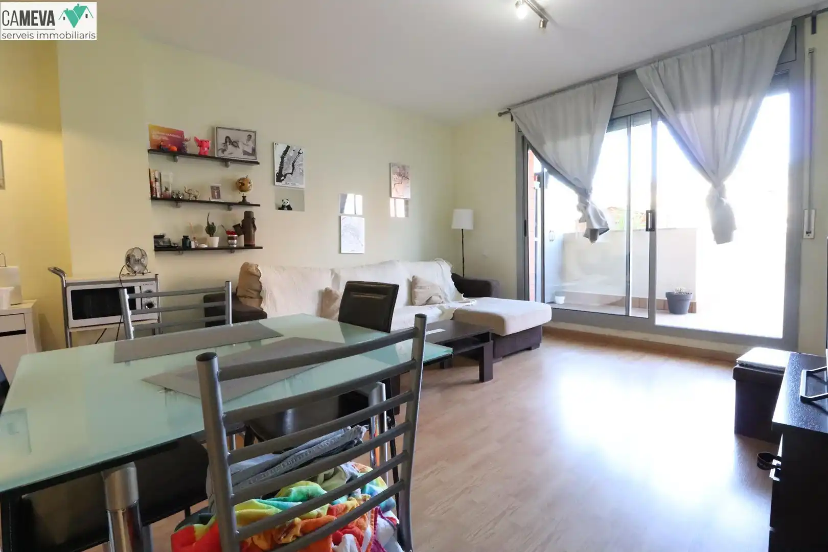 Sala d'estar de Pis en venda en Terrassa amb Calefacció, Jardí privat i Terrassa