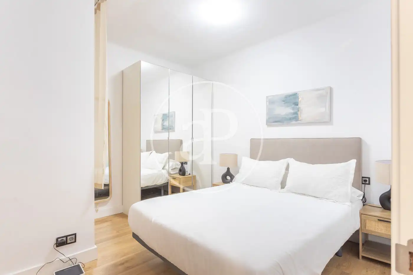 Flat for rent in Carrer de la Marina, Fort Pienc