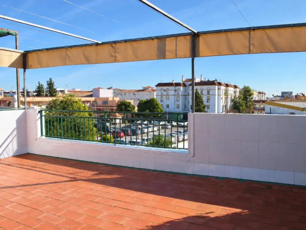Terrassa de Casa o xalet en venda en San José de la Rinconada