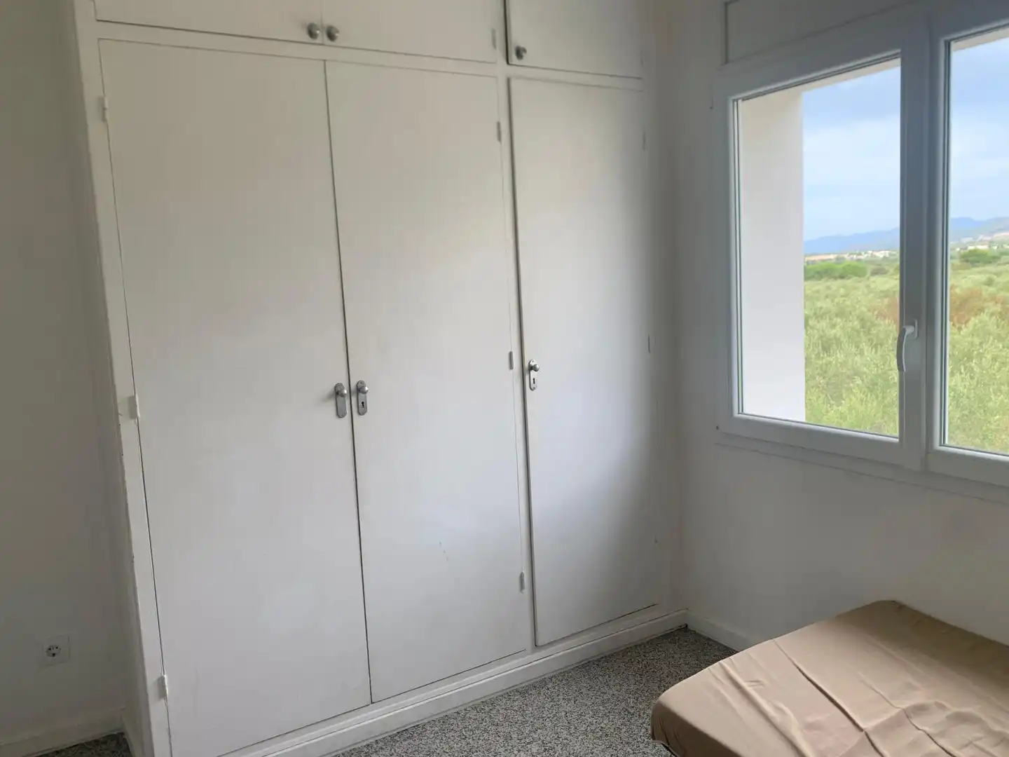 Bedroom of Flat for sale in Roses  with Air Conditioner, Heating and Terrace