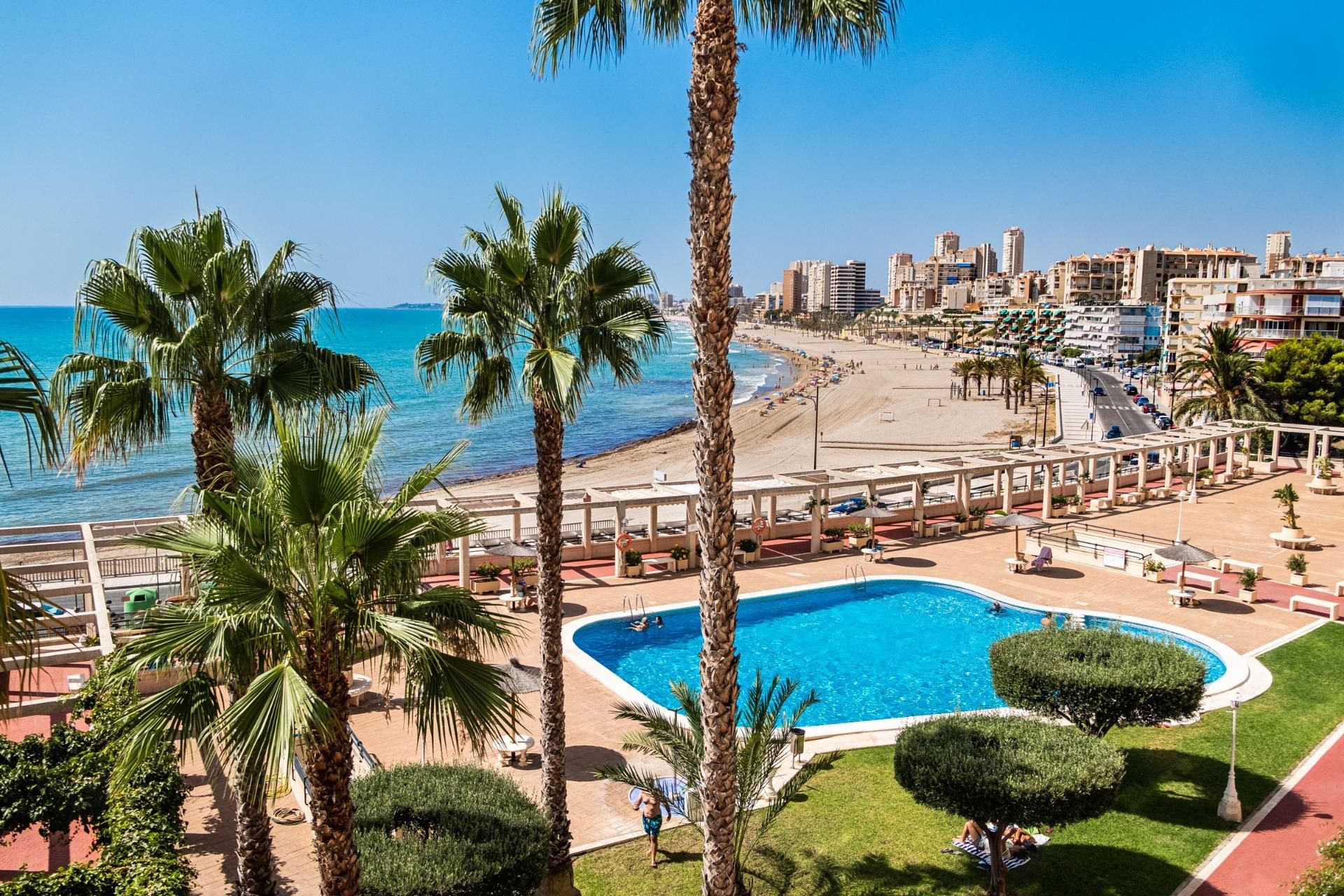 Bedroom of Apartment to rent in El Campello  with Air Conditioner, Private garden and Community pool