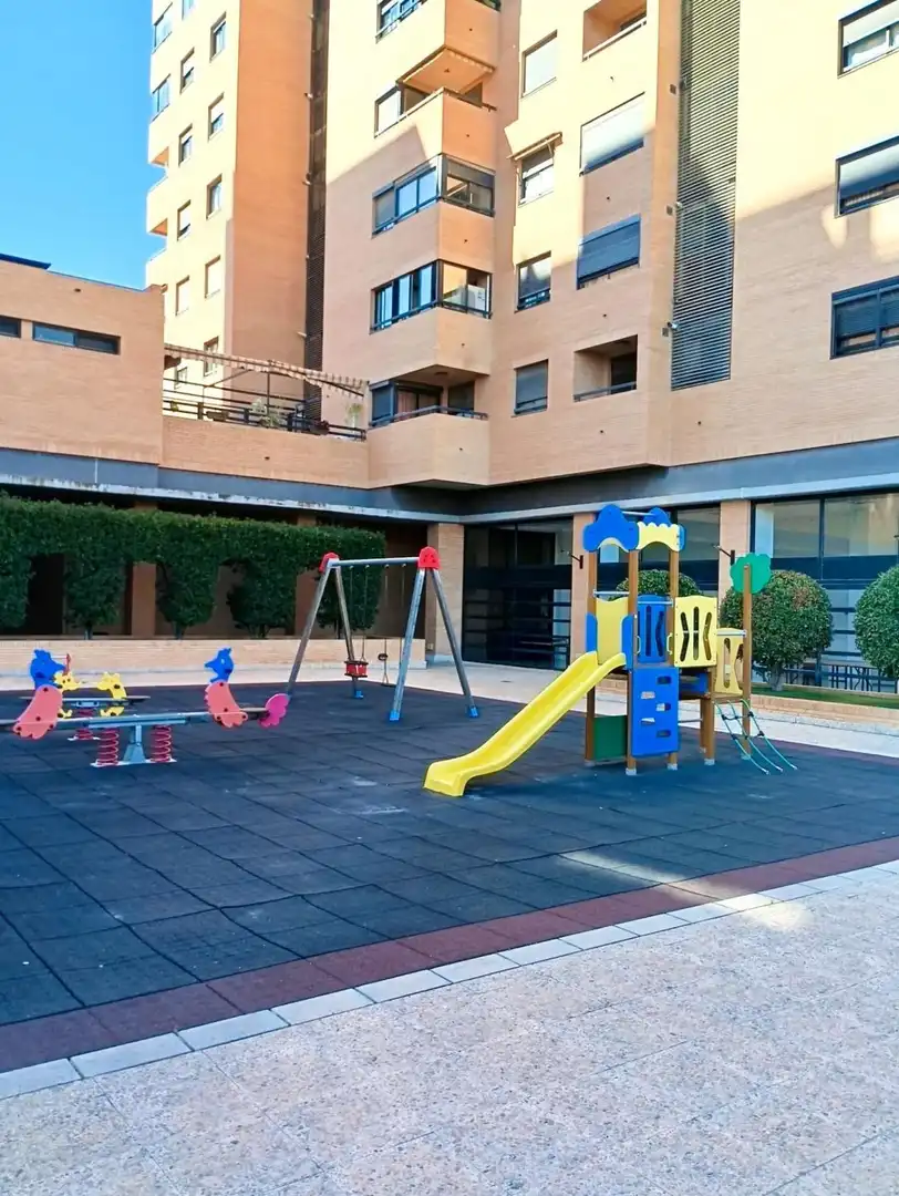 Parking of Flat for sale in Alicante / Alacant  with Air Conditioner, Terrace and Storage room
