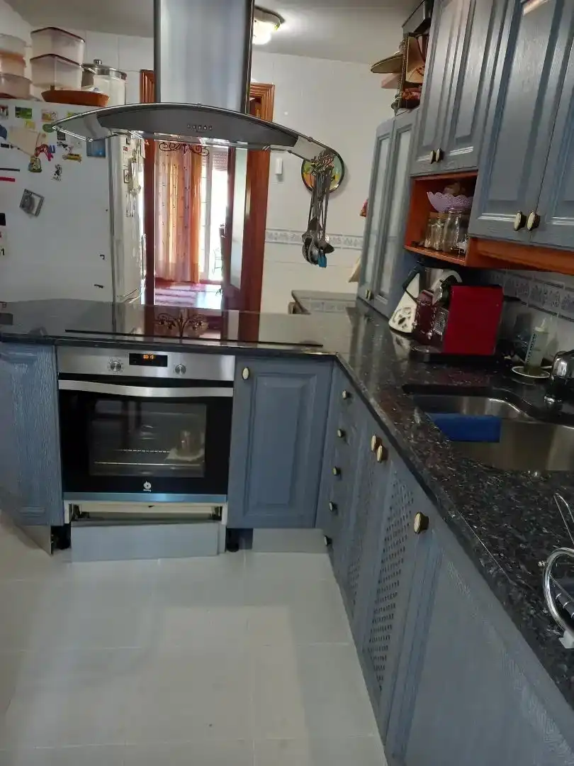 Kitchen of Houses for share in Illescas  with Air Conditioner, Private garden and Storage room