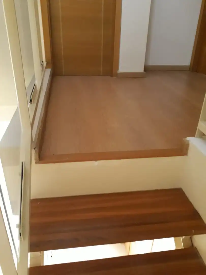 Dormitori de Casa adosada de lloguer en Huévar del Aljarafe amb Jardí privat i Terrassa