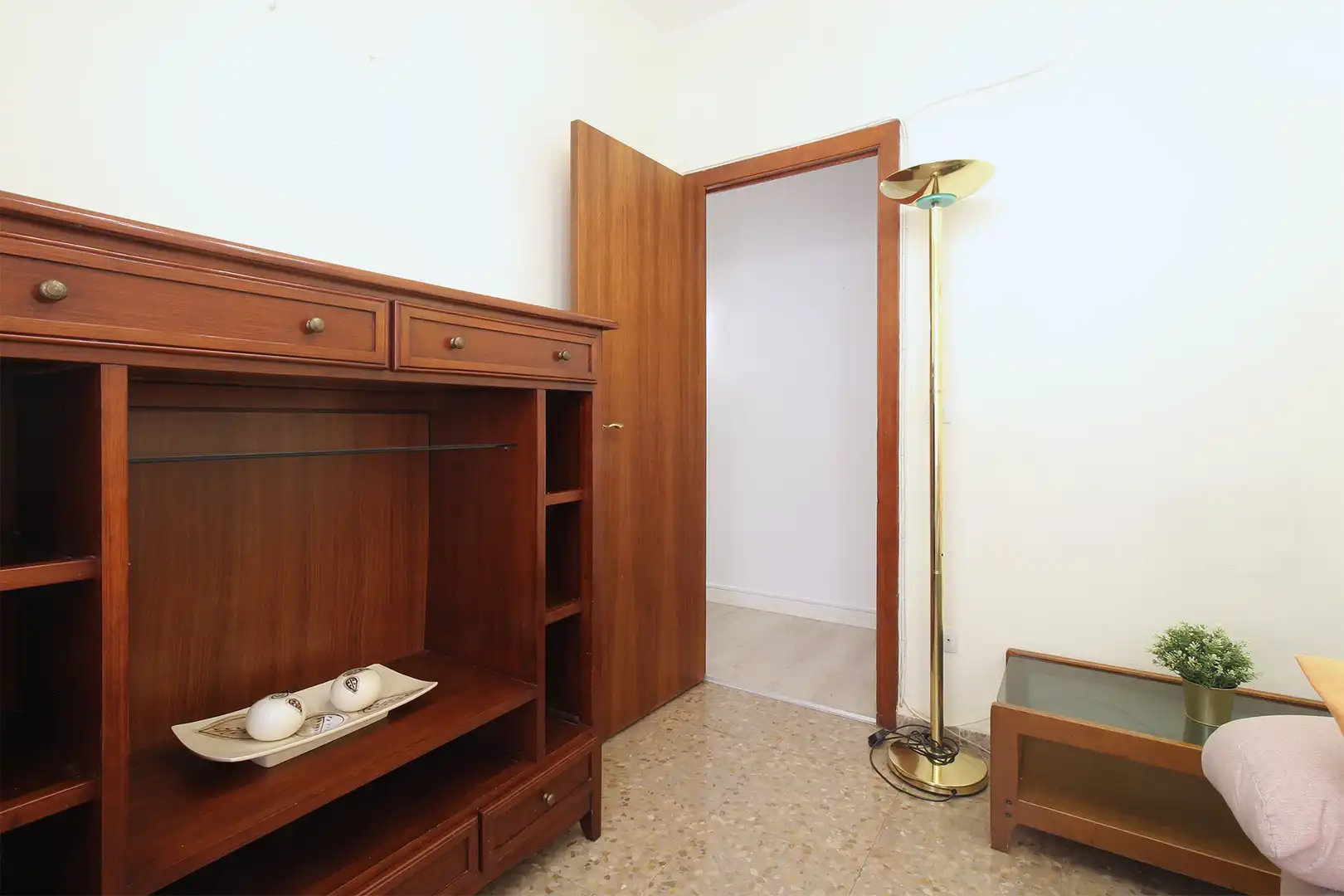 Flat for sale in Albacete  with Air Conditioner, Heating and Furnished