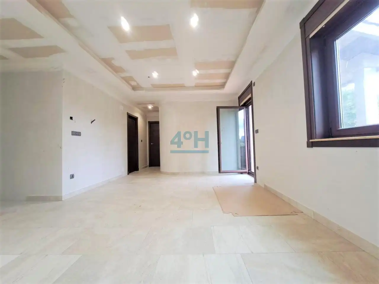 Casa o chalet en venta en O Carballiño   con Calefacción, Jardín privado y Terraza