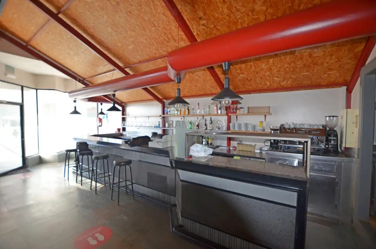 Local comercial en venda a AVENIDA FLORIDA
