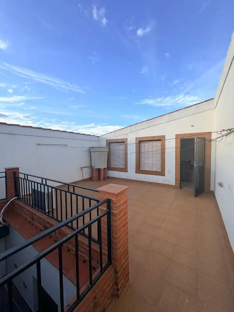 Terraza de Casa adosada en venta en San Sebastián de los Ballesteros con Terraza y Amueblado