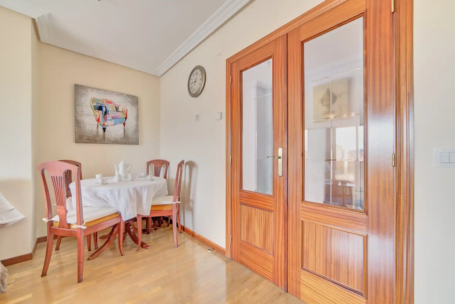 Comedor de Piso en venta en Burlada / Burlata con Calefacción, Parquet y Terraza