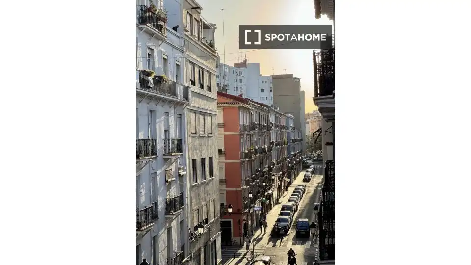 Flat with terrace to rent in Extramurs, imagen 18