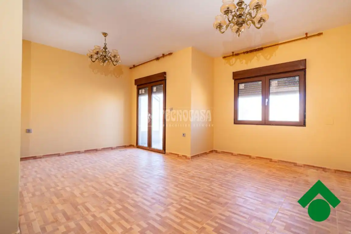 Sala de estar de Piso en venta en Pinos Puente