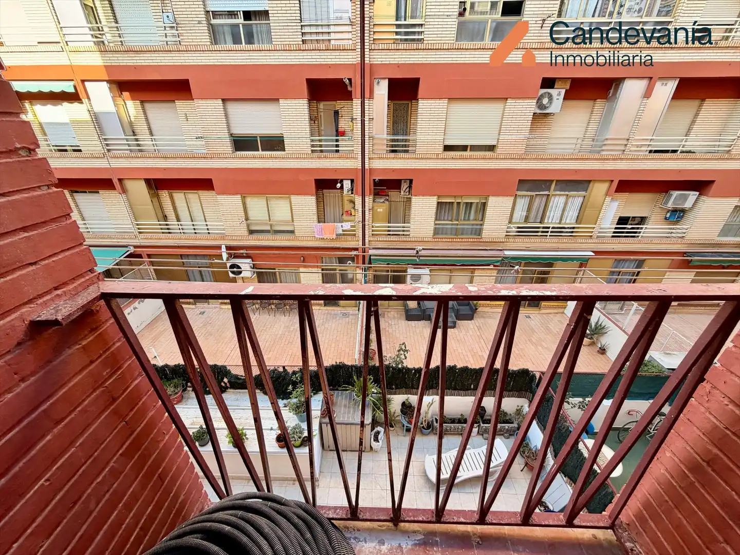 Terrassa de Pis en venda en Zaragoza amb Terrassa, Forn i Rentadora