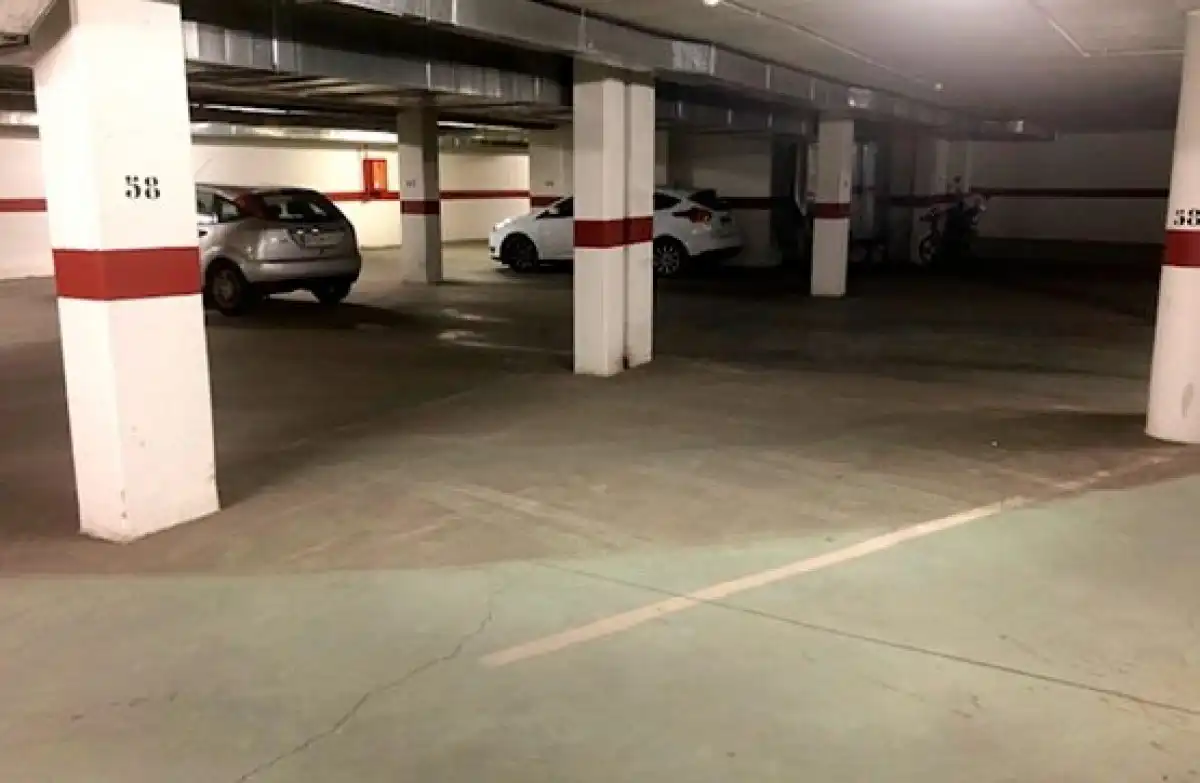 Parking of Garage for rent in Ponferrada