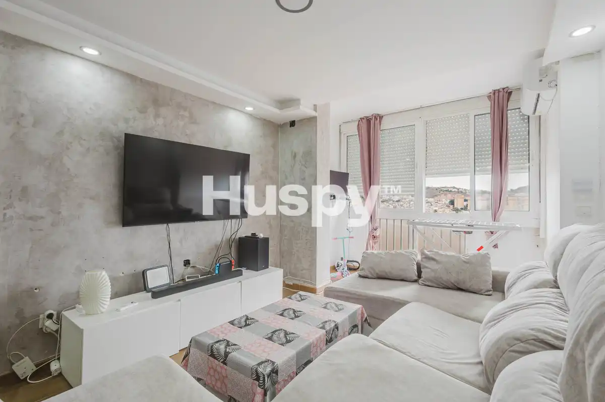 Piso con ascensor en venta en Calle Eume, imagen 2