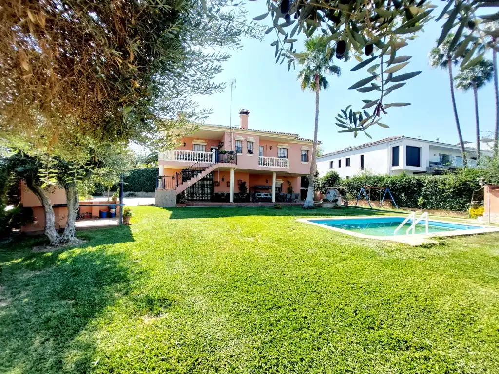 Jardí de Casa o xalet en venda en Las Vaguadas