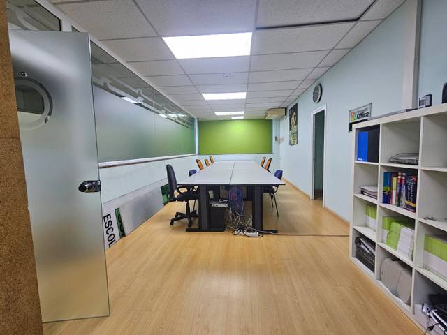 Local comercial en Venta en Carrer d'En Prim en Casagemes