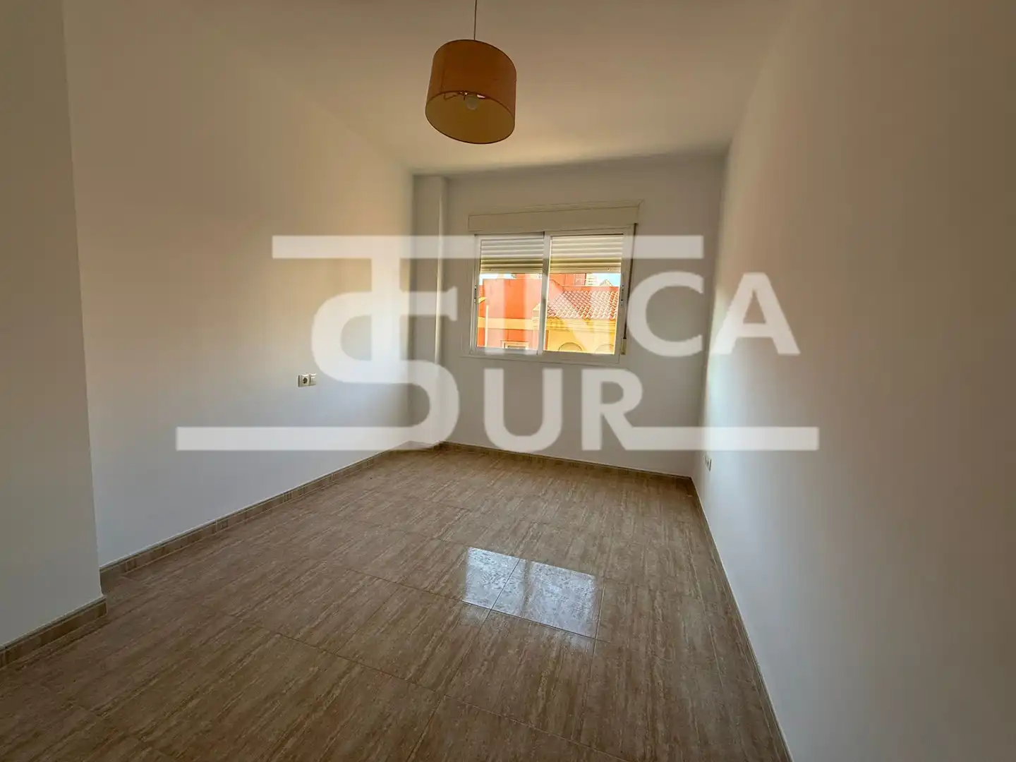 Habitación de Apartamento en venta en Roquetas de Mar con Amueblado, Horno y Lavadora