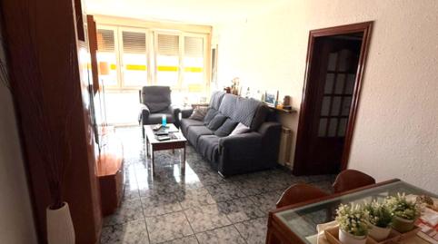 Foto 4 de Piso en venta en Carrer de Les Agudes, Ciutat Meridiana,  Barcelona Capital