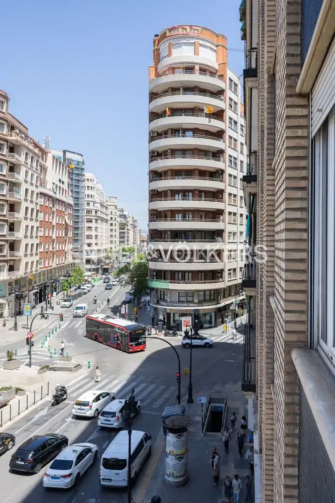 Vista exterior de Pis en venda en Valencia amb Aire condicionat, Calefacció i Terrassa