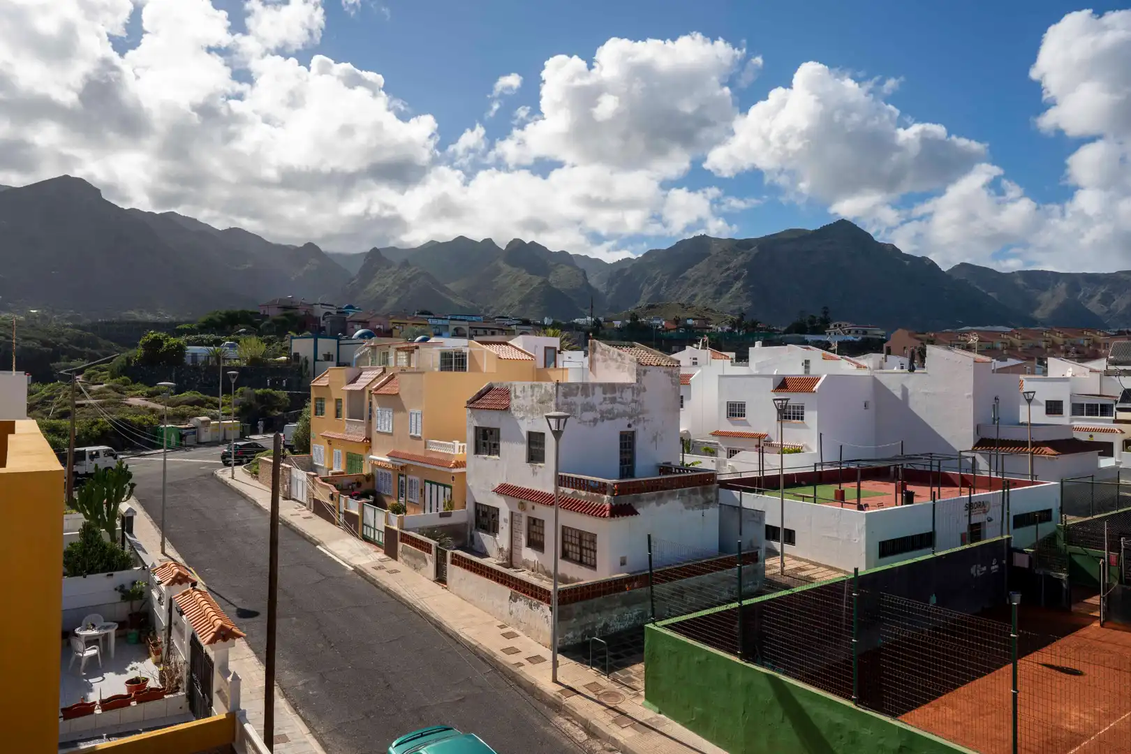 Vista exterior de Piso en venta en Los Silos con Terraza