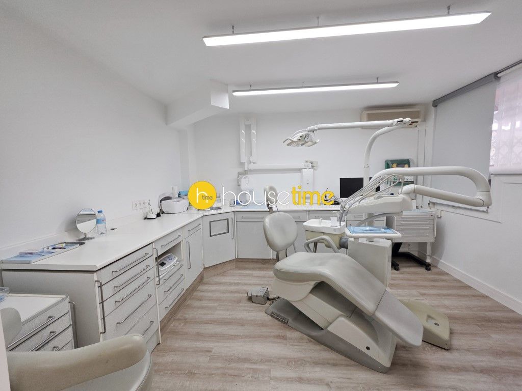 Oficina en venda en Premià de Mar