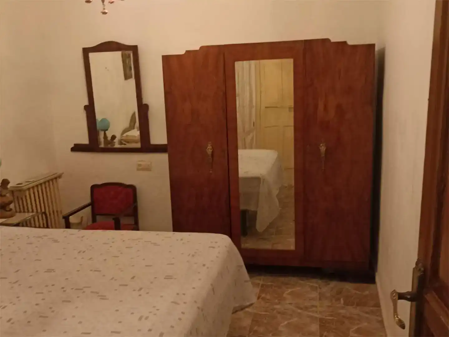 Habitación de Planta baja en venta en Carrión de Calatrava con Trastero y Amueblado