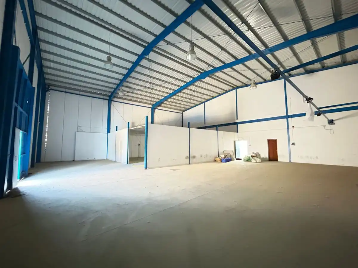 Nave industrielle à vendre à Loja, imagen 4