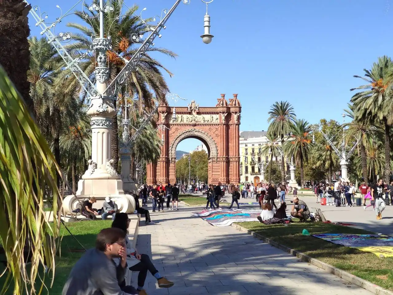 Außenansicht von Garage zur Miete in Barcelona