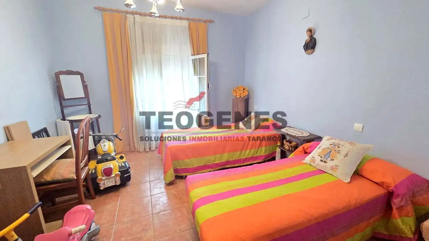 Dormitori de Casa o xalet en venda en Zarza de Tajo amb Aire condicionat i Calefacció