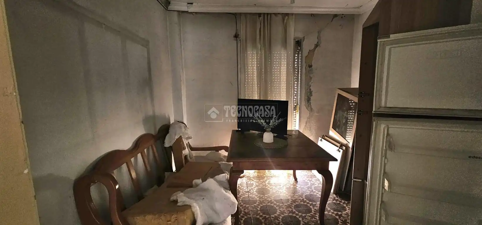 Einfamilien-Reihenhaus zum Verkauf in Sevilla mit Terrasse und Balkon