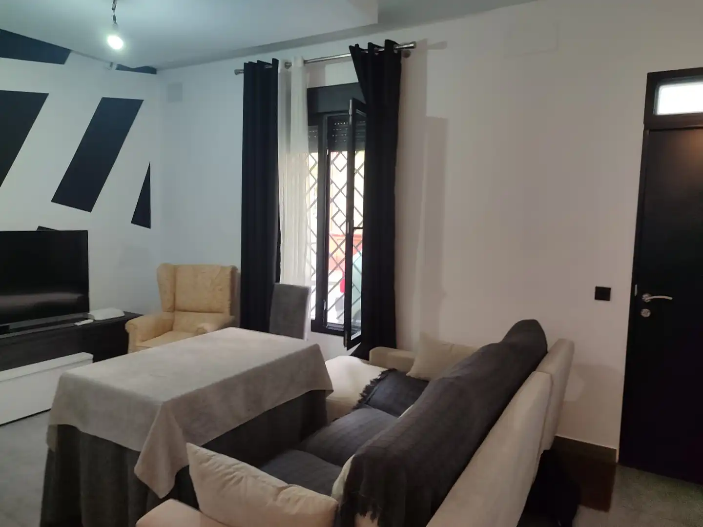 Sala de estar de Casa o chalet en venta en Utrera con Aire acondicionado, Terraza y Amueblado