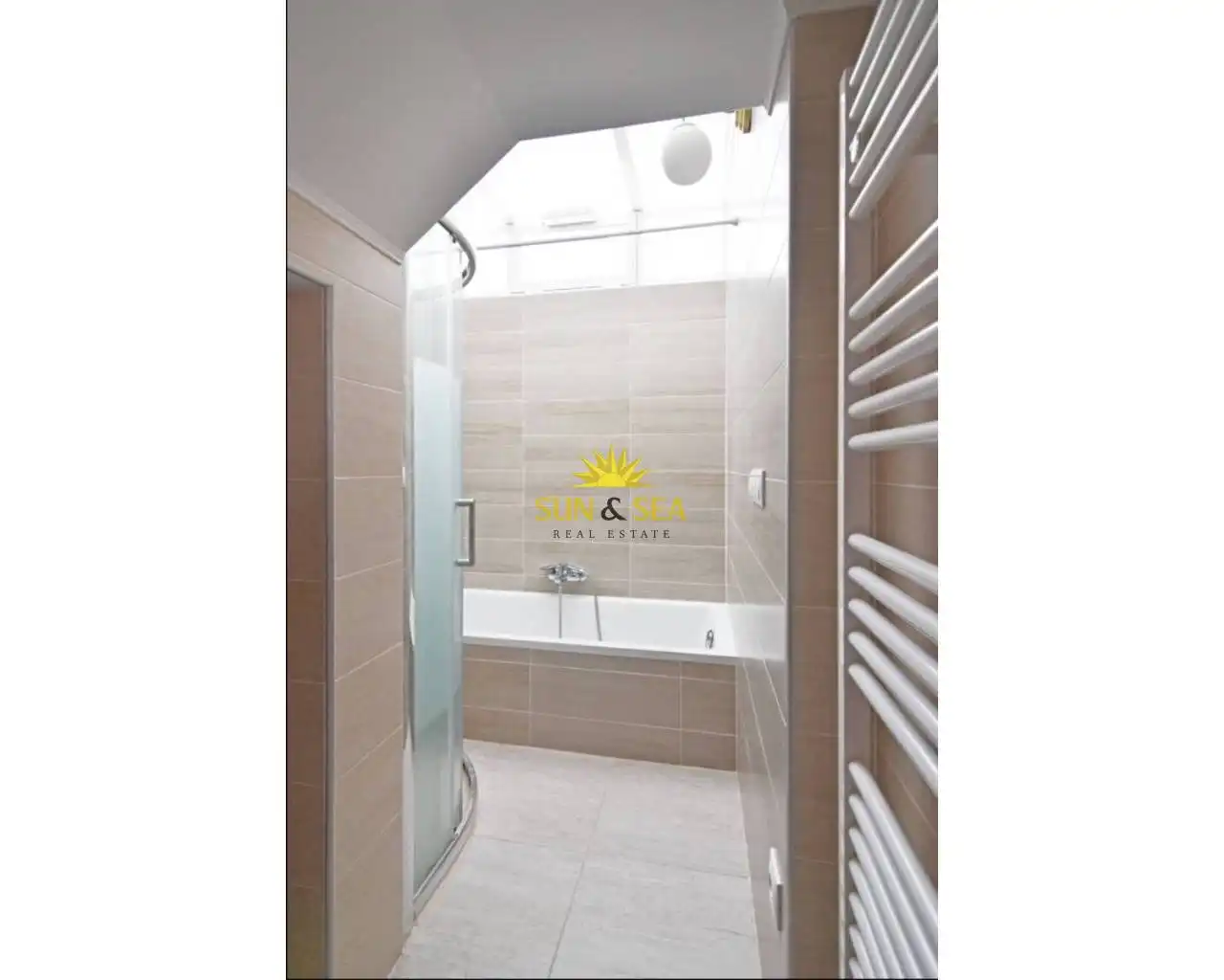 Bathroom of Houses for rent in Santa Pola  with Air Conditioner, Heating and Terrace