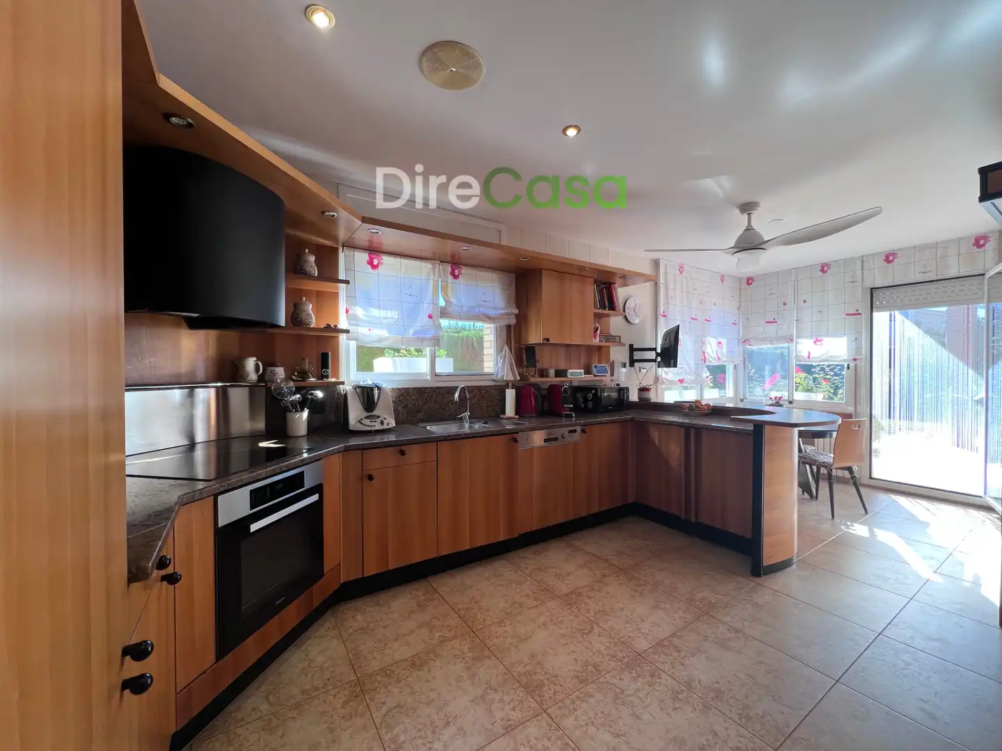 Cocina de Casa o chalet en venta en Móra d'Ebre con Aire acondicionado, Calefacción y Jardín privado