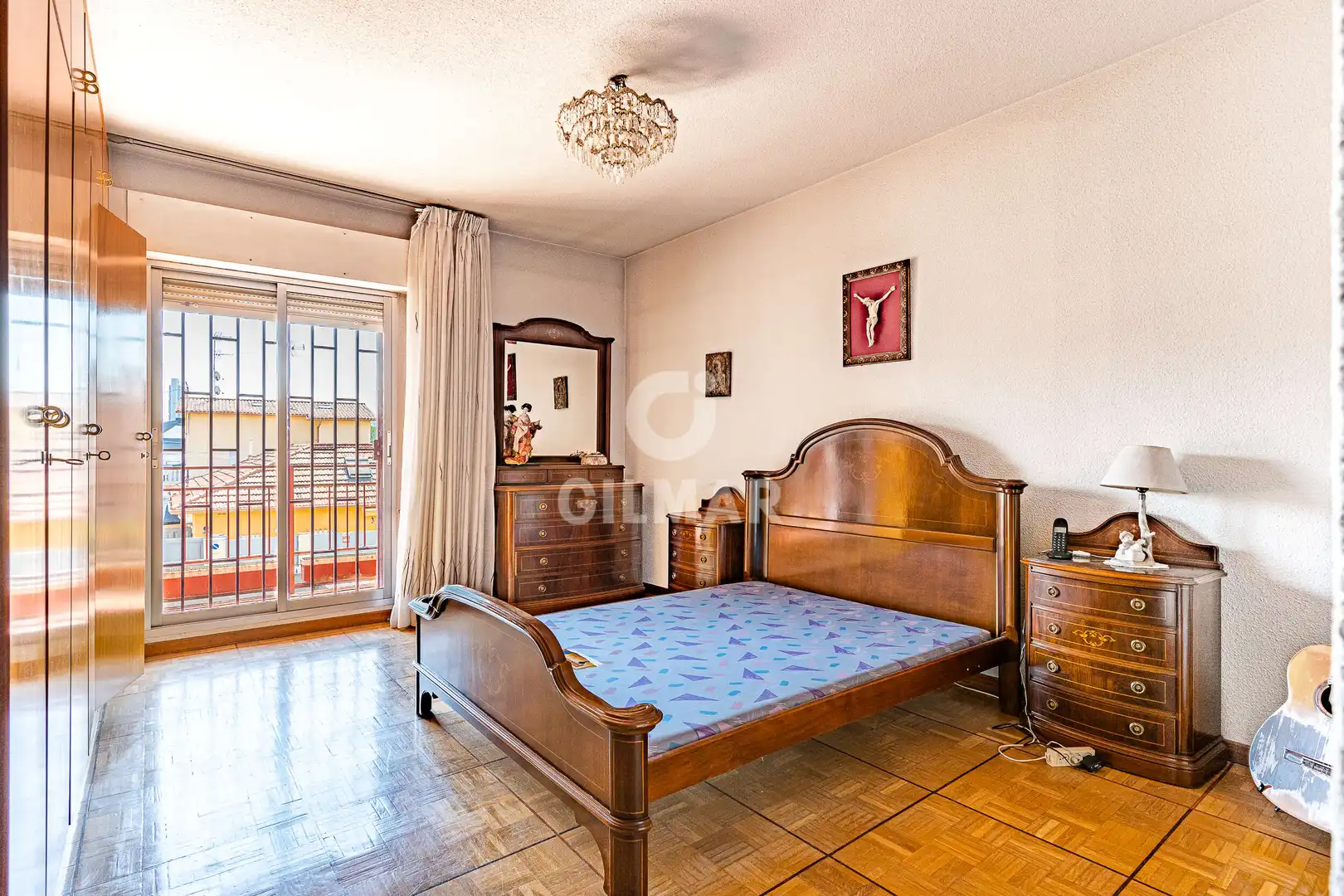 Dormitori de Casa adosada en venda en Madrid amb Calefacció, Jardí privat i Piscina