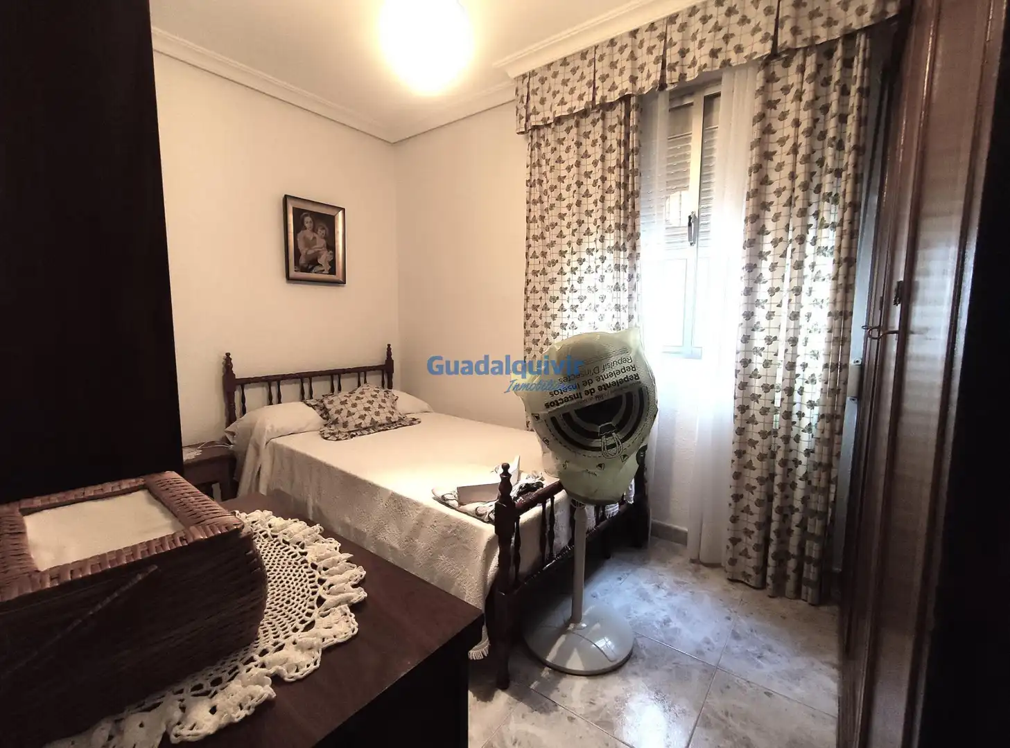 Bedroom of Flat for sale in Sevilla  with Air Conditioner