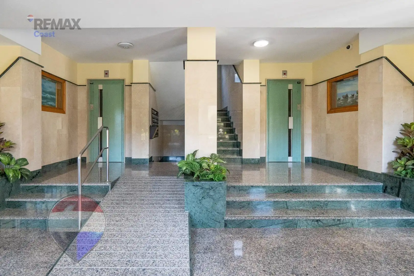 Piso en venta en Torremolinos con Aire acondicionado, Terraza y Piscina comunitaria