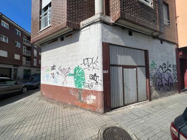 Local comercial en venda a Calle BATALLA PAVIA 1