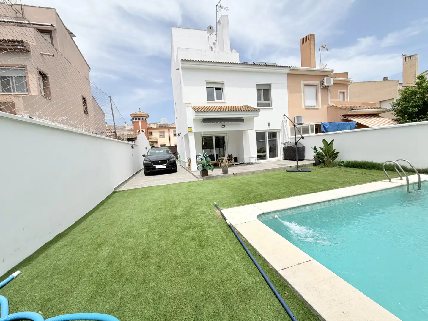 Jardín de Casa adosada en venta en Espartinas con Aire acondicionado, Jardín privado y Parquet