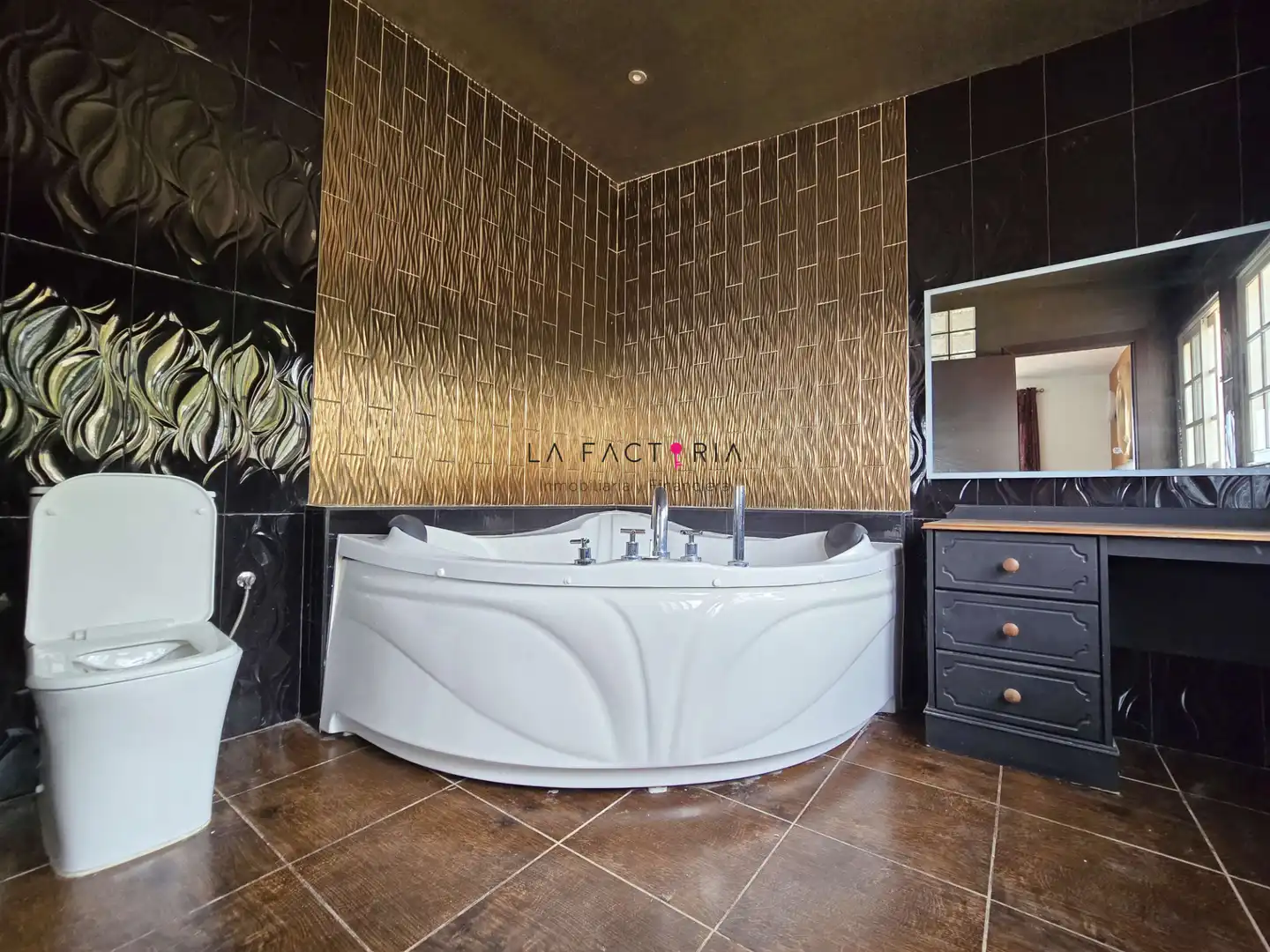 Bathroom of Houses for sale in Güímar  with Private garden, Terrace and Swimming Pool
