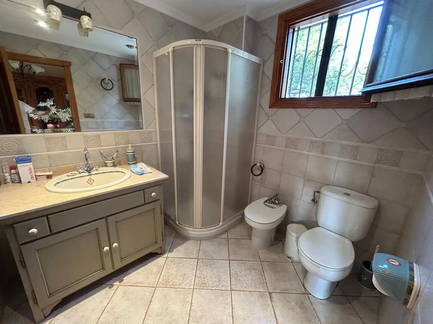 Badezimmer von Country house zum Verkauf in Crevillent mit Heizung, Privatgarten und Schwimmbad
