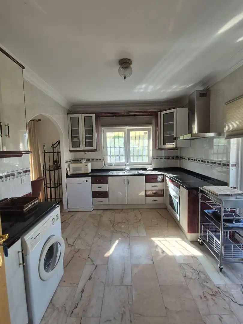 Kitchen of Houses for sale in Fuengirola  with Air Conditioner, Heating and Private garden